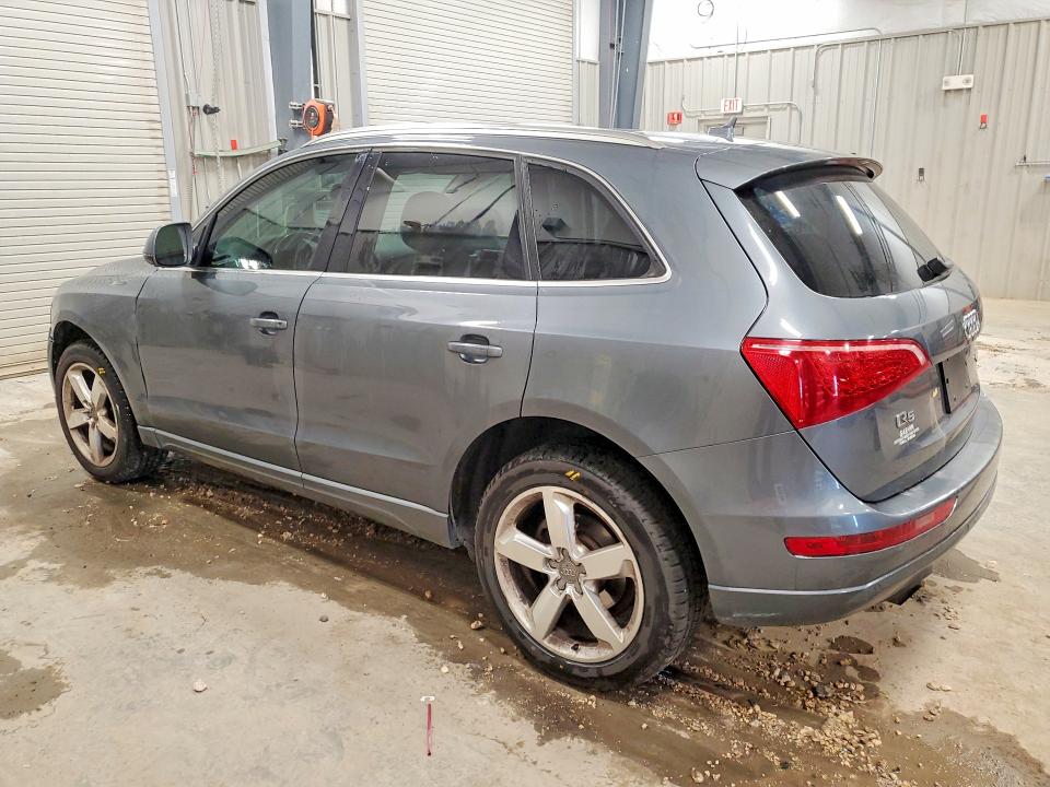 Foto 2 de la subasta – 2012 AUDI Q5 con VIN WA1LFAFP6CA086865