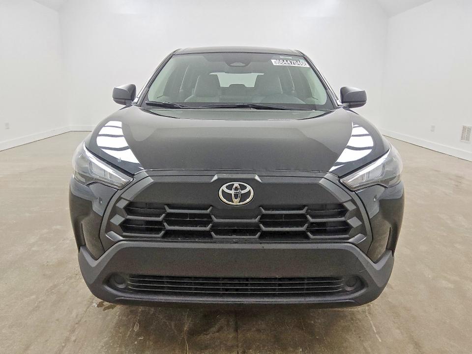 Photo 5 from auction – 2026 TOYOTA COROLLA CROSS with VIN 7MUAAAAGXTV170506
