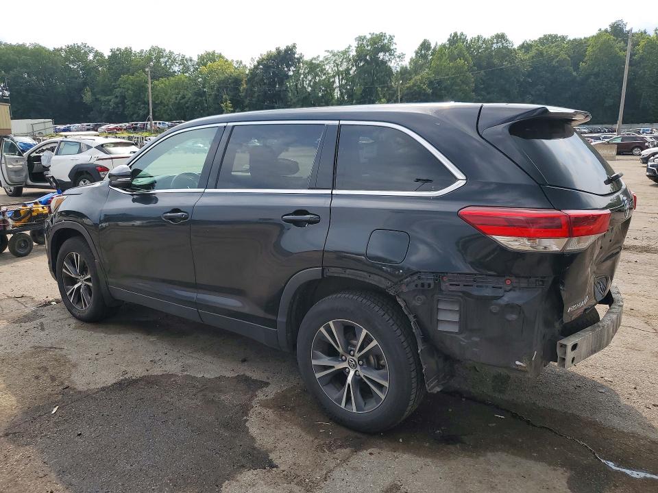 Photo 2 from auction – 2019 TOYOTA HIGHLANDER with VIN 5TDBZRFH9KS963107