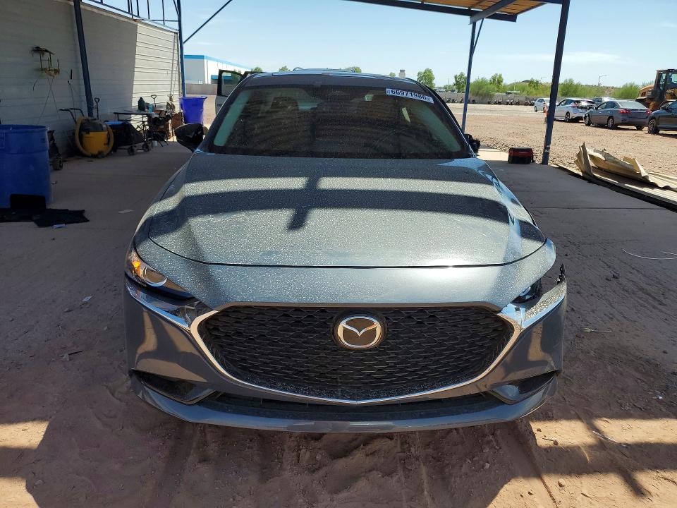 Foto 5 de la subasta – 2024 MAZDA 3 con VIN 3MZBPBCMXRM409435