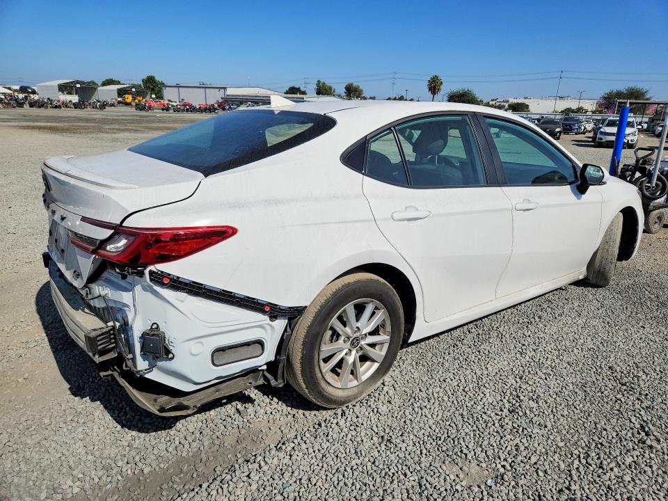Photo 3 from auction – 2025 TOYOTA CAMRY with VIN 4T1DAACK1SU191887
