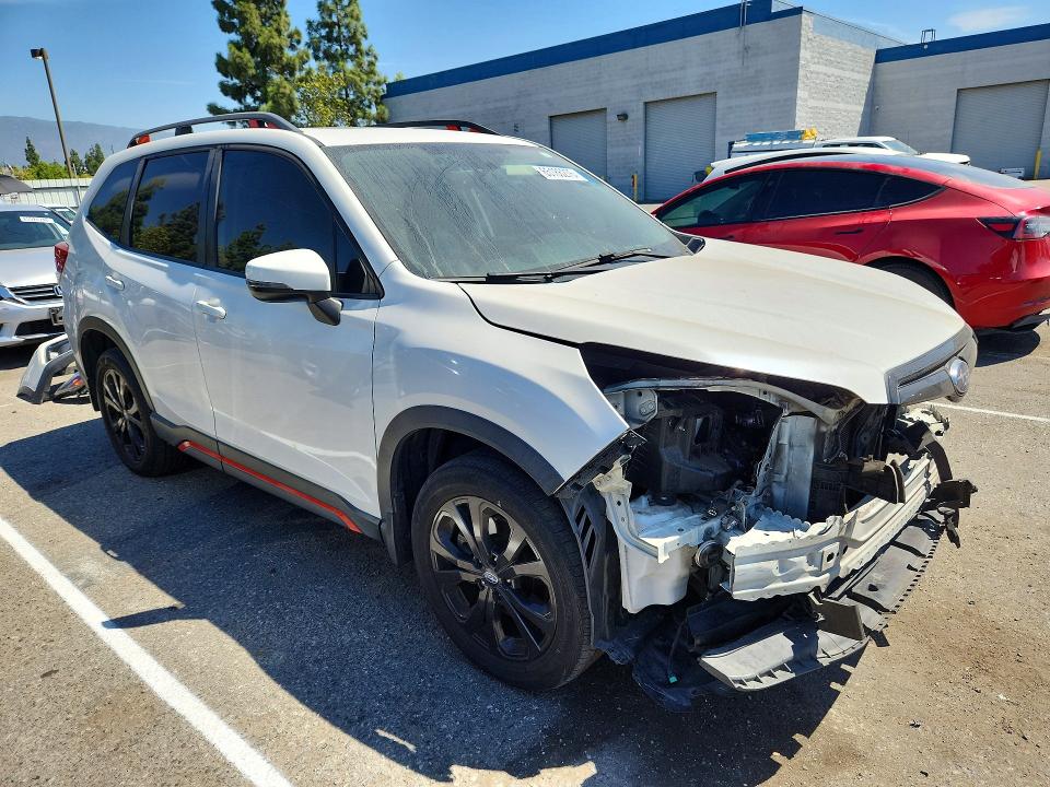 صورة رقم 4 من المزاد - 2020 SUBARU FORESTER مع VIN JF2SKARC1LH605366
