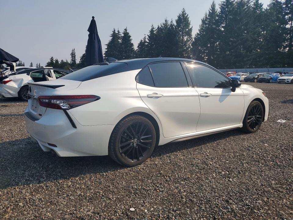 Photo 3 from auction – 2023 TOYOTA CAMRY with VIN 4T1K61AK6PU088628