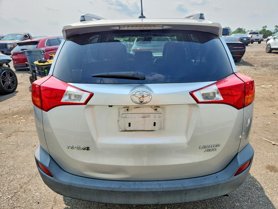 Photo 6 from auction – 2014 TOYOTA RAV4 with VIN 2T3DFREV3EW161647