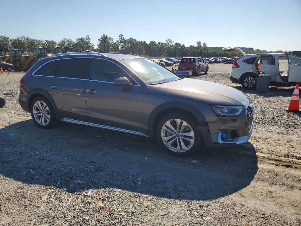 Photo 4 from auction – 2021 AUDI A4 ALLROAD with VIN WA18AAF45MA008329