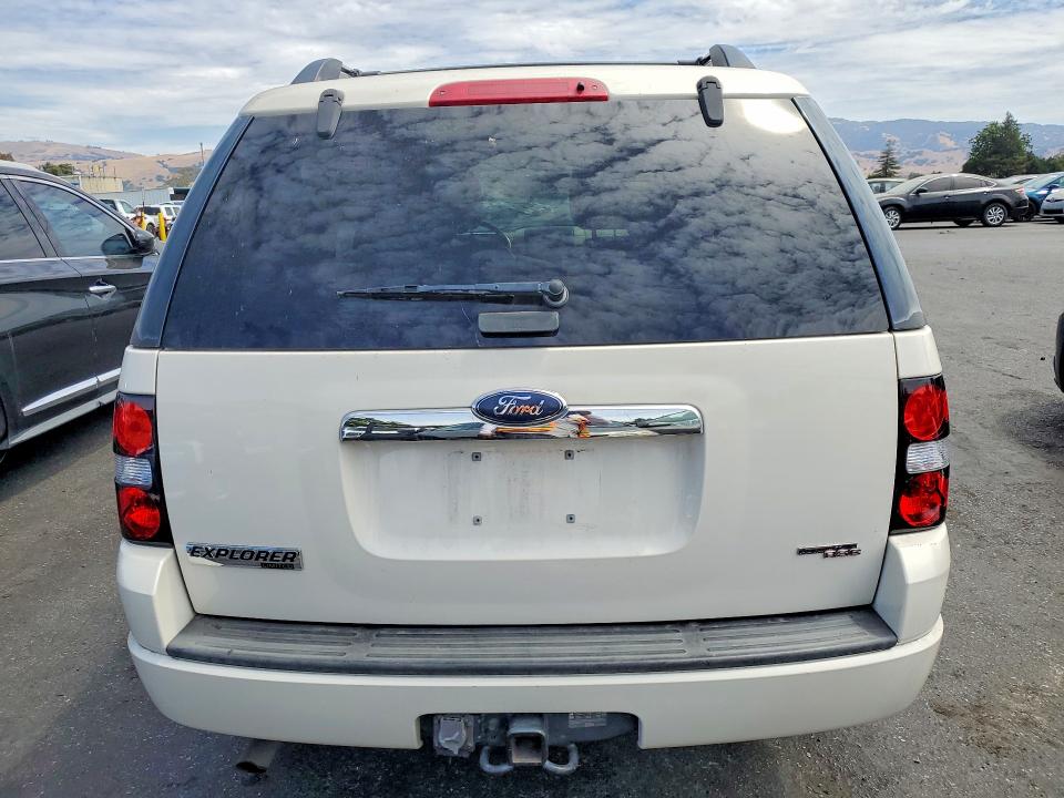 Photo 6 from auction – 2007 FORD EXPLORER with VIN 1FMEU75897UB19505