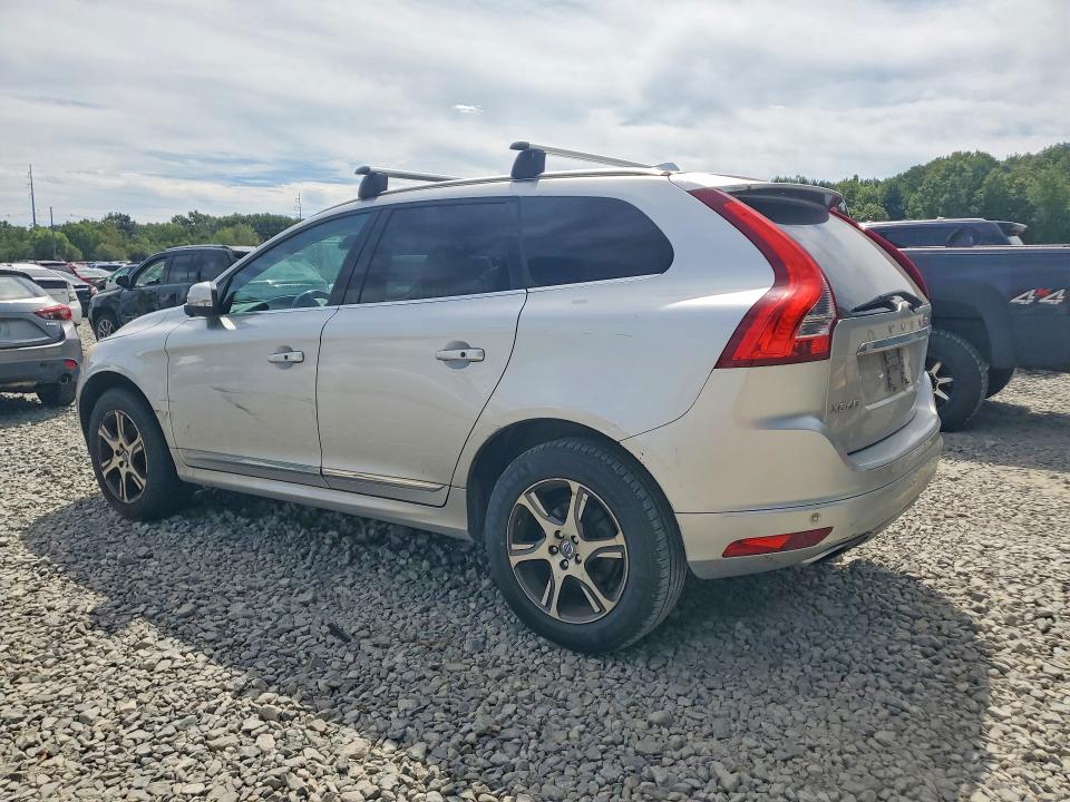 Photo 2 from auction – 2015 VOLVO XC60 with VIN YV4902RM8F2663187