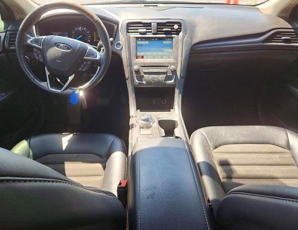 Photo 8 from auction – 2018 FORD FUSION with VIN 3FA6P0HD6JR280219
