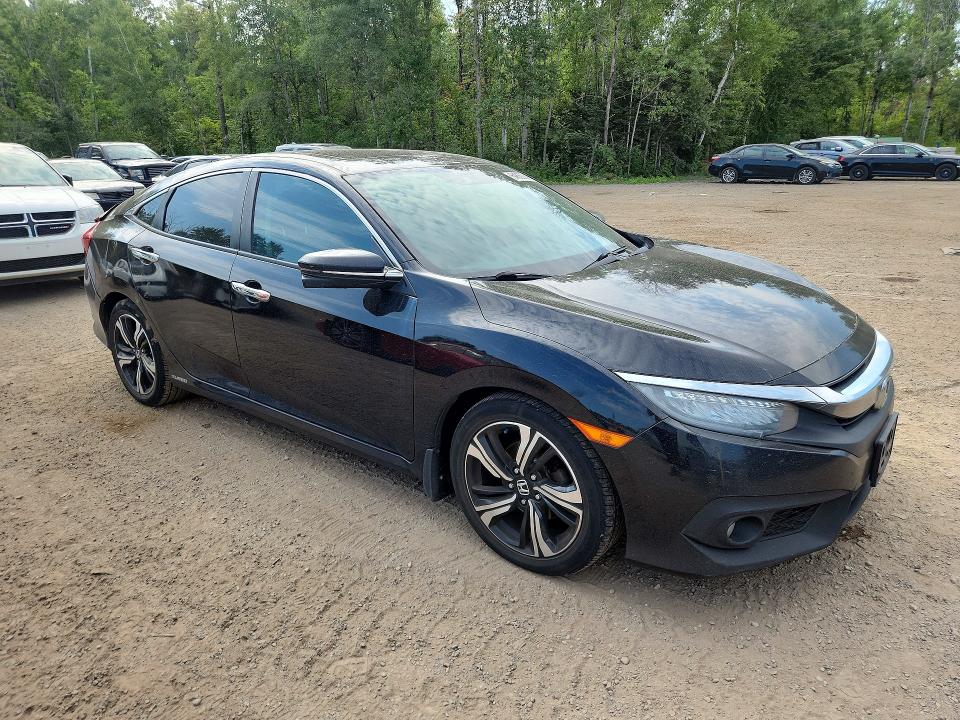 Photo 4 from auction – 2018 HONDA CIVIC with VIN 2HGFC1F93JH101545