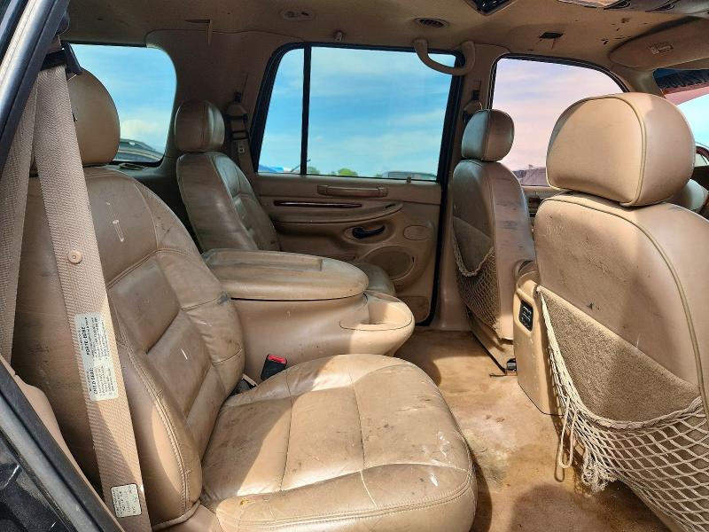 Photo 11 from auction – 1998 LINCOLN NAVIGATOR with VIN 5LMPU28L6WLJ61224