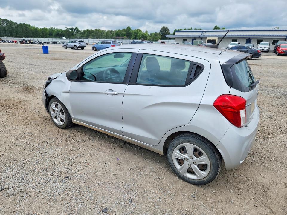 Photo 2 from auction – 2020 CHEVROLET SPARK with VIN KL8CB6SA0LC464613