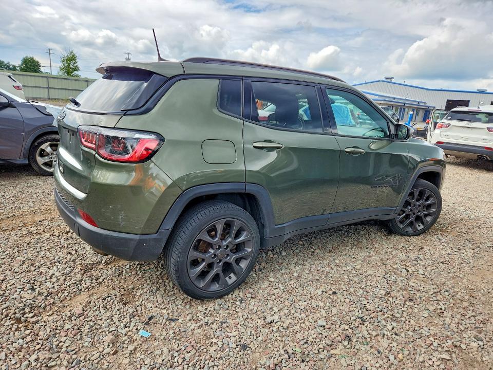 Photo 3 from auction – 2021 JEEP COMPASS with VIN 3C4NJDEB9MT532537