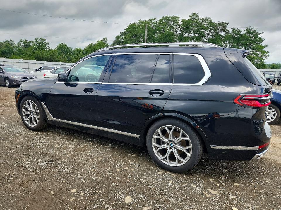 Photo 2 from auction – 2026 BMW X7 with VIN 5UX23EM04T9202961