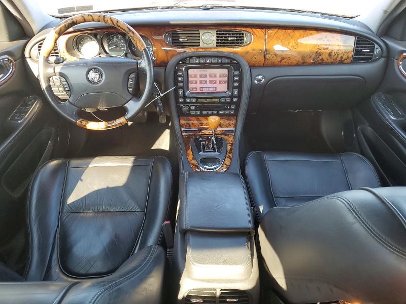 Photo 8 from auction – 2007 JAGUAR XJ8 with VIN SAJWA71B57SH17397