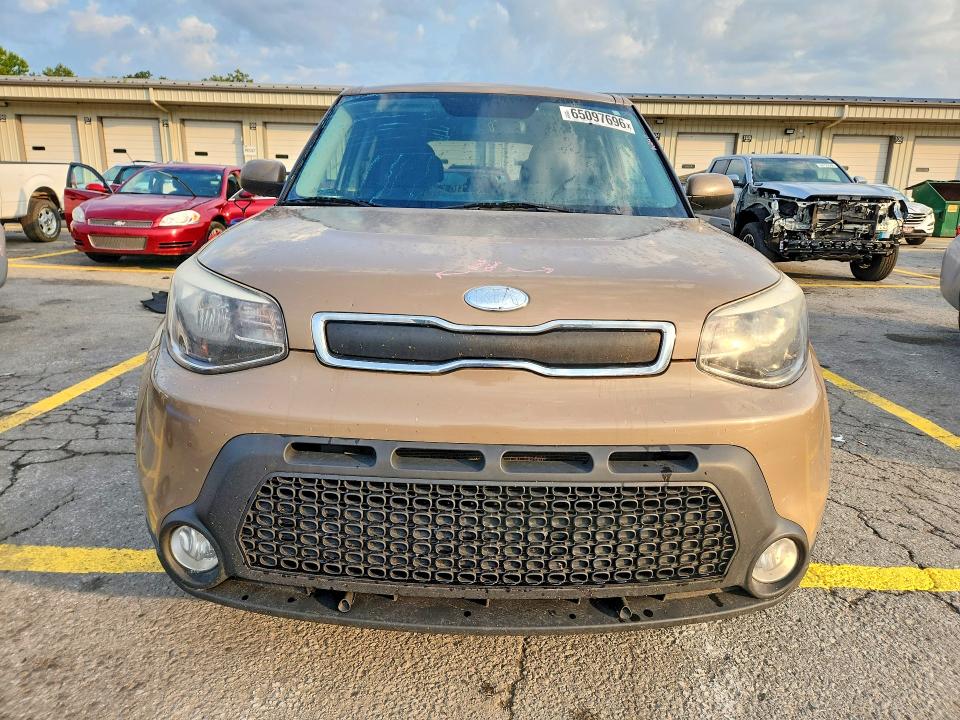 Photo 5 from auction – 2015 KIA SOUL with VIN KNDJN2A29F7127556