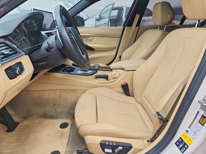 Photo 7 from auction – 2016 BMW 328 with VIN WBA8E3G54GNU02699