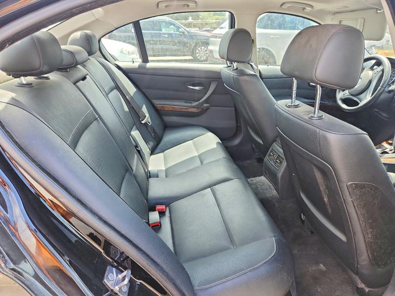Photo 10 from auction – 2010 BMW 328 with VIN WBAPH5G54ANM35756