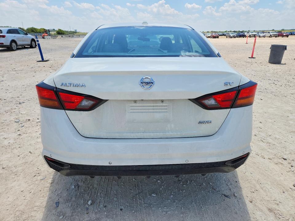 Photo 6 from auction – 2022 NISSAN ALTIMA with VIN 1N4BL4DW2NN352647