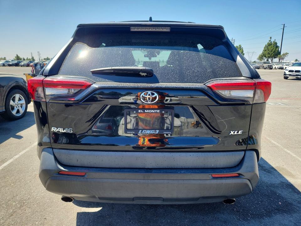 Photo 6 from auction – 2020 TOYOTA RAV4 with VIN 2T3W1RFV2LW082411