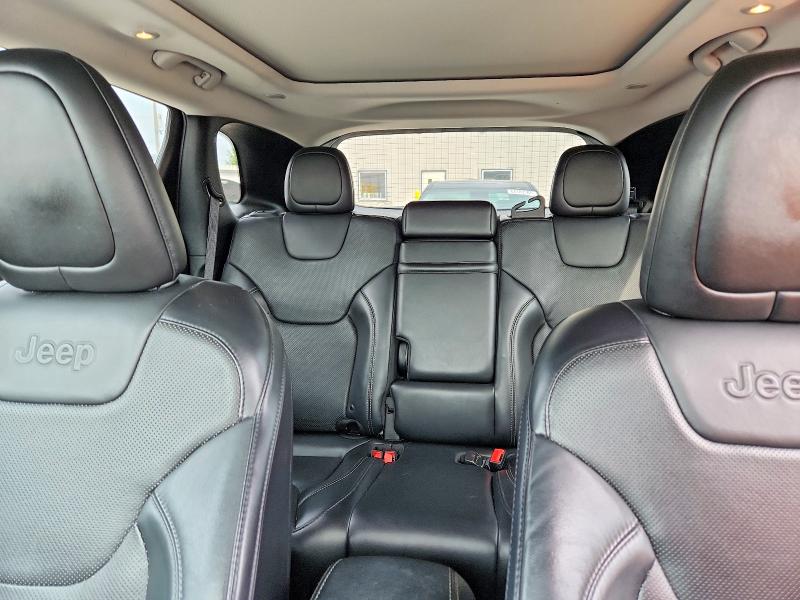 Photo 10 from auction – 2019 JEEP CHEROKEE with VIN 1C4PJMDN1KD321971