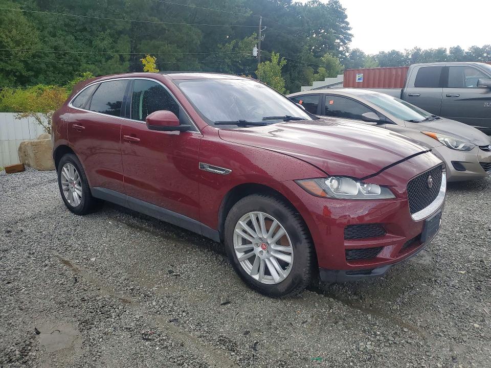Photo 4 from auction – 2017 JAGUAR F-PACE with VIN SADCK2BVXHA880291