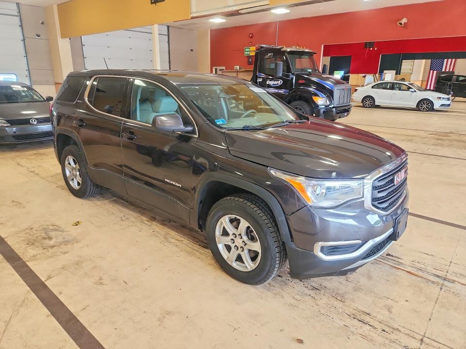 Photo 4 from auction – 2017 GMC ACADIA with VIN 1GKKNRLA7HZ153893