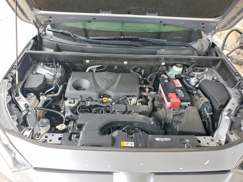 Photo 11 from auction – 2020 TOYOTA RAV4 with VIN JTMP1RFV5LD059710