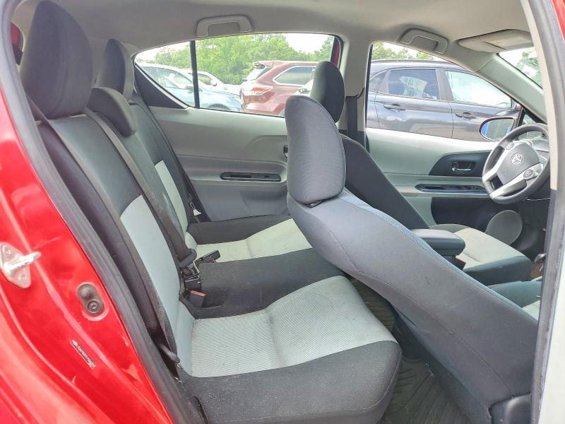 Photo 10 from auction – 2012 TOYOTA PRIUS C with VIN JTDKDTB37C1506090