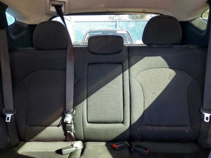 Photo 10 from auction – 2011 HYUNDAI TUCSON with VIN KM8JTCAC4BU209397