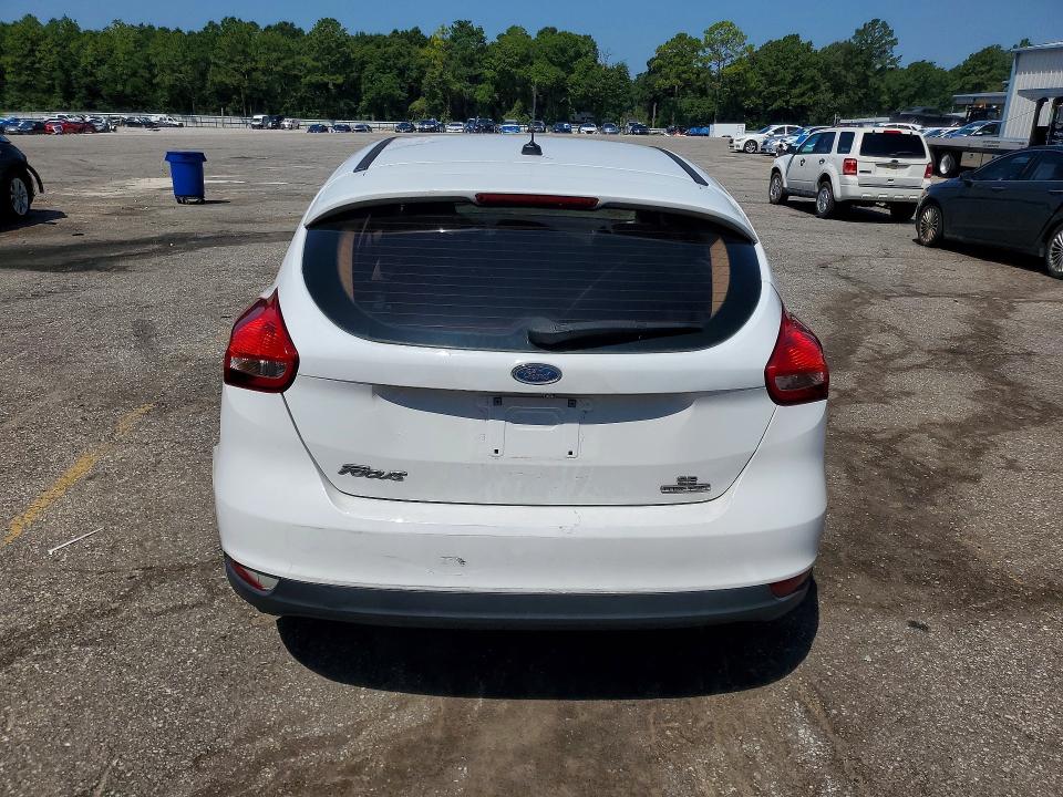 Photo 6 from auction – 2016 FORD FOCUS with VIN 1FADP3K22GL291094