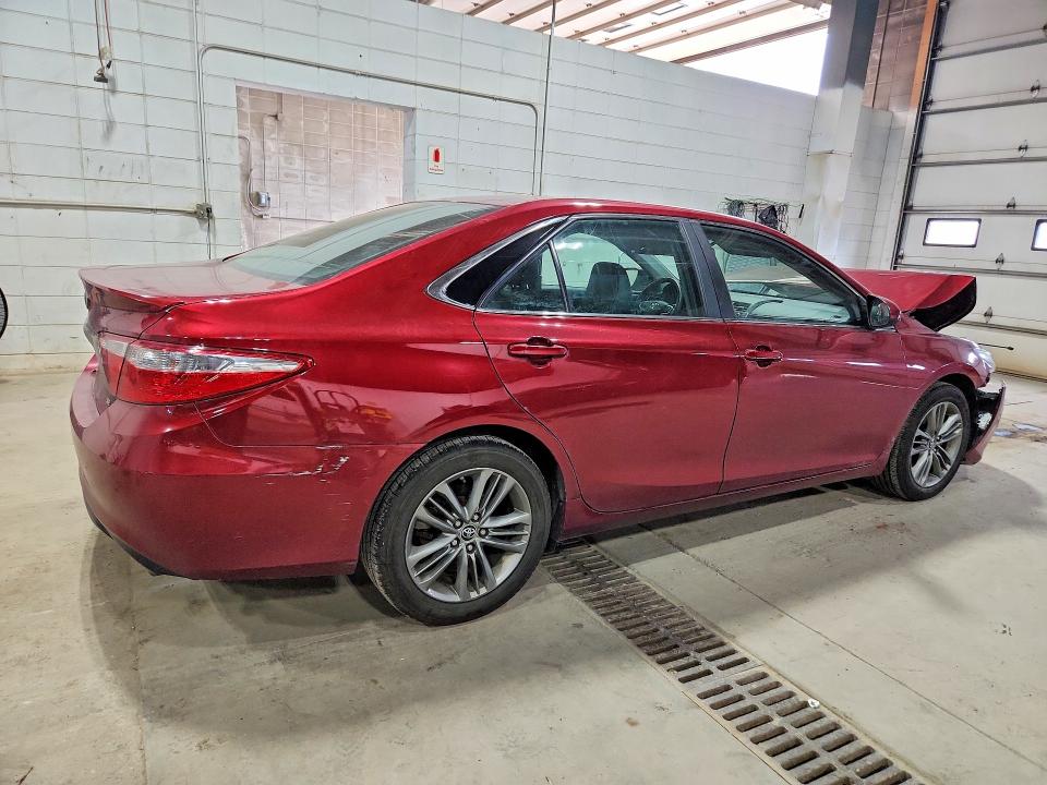 Photo 3 from auction – 2015 TOYOTA CAMRY with VIN 4T1BF1FK0FU897937