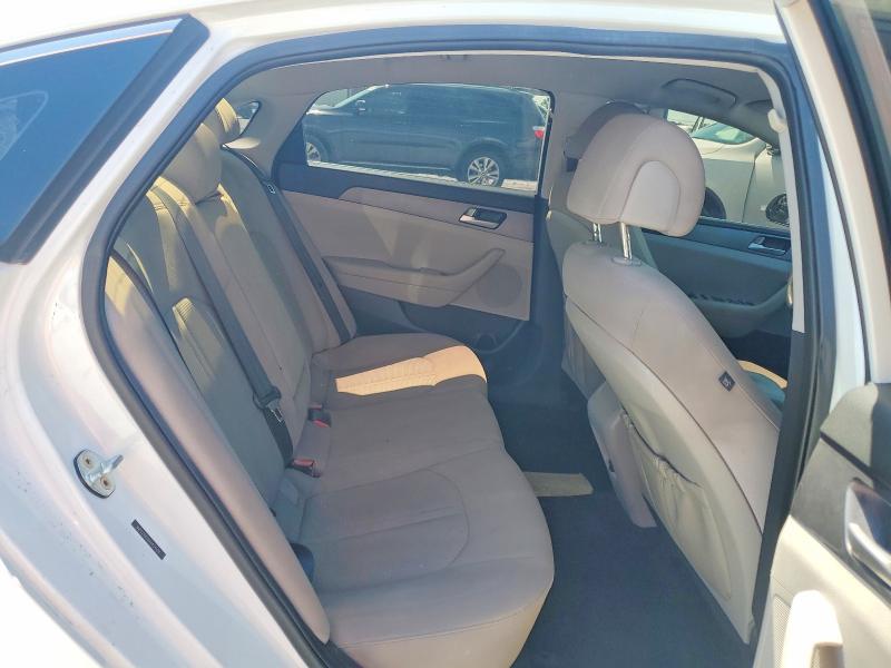 Photo 10 from auction – 2017 HYUNDAI SONATA with VIN 5NPE24AF0HH474104