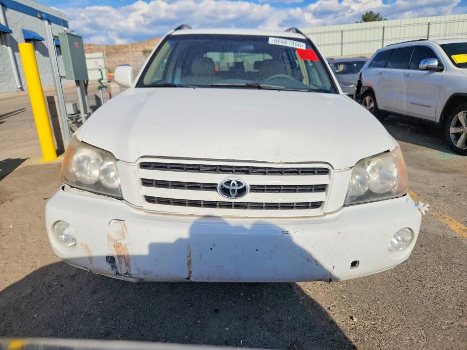 Photo 5 from auction – 2002 TOYOTA HIGHLANDER with VIN JTEHF21A920087626