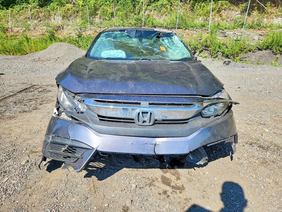 Photo 5 from auction – 2017 HONDA CIVIC with VIN 19XFC2F79HE222380