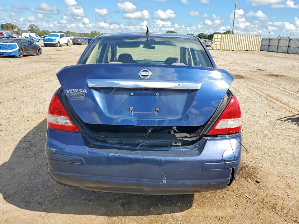 Photo 6 from auction – 2008 NISSAN VERSA with VIN 3N1BC11E28L444322