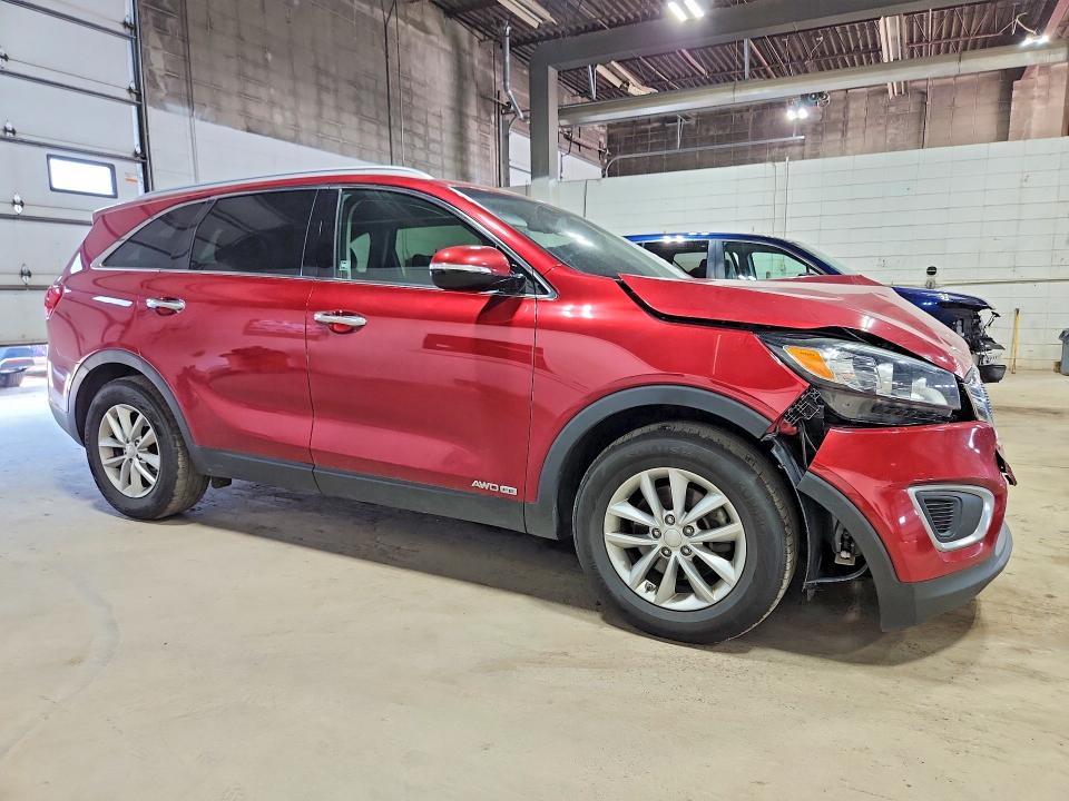 Photo 4 from auction – 2017 KIA SORENTO with VIN 5XYPGDA51HG291402
