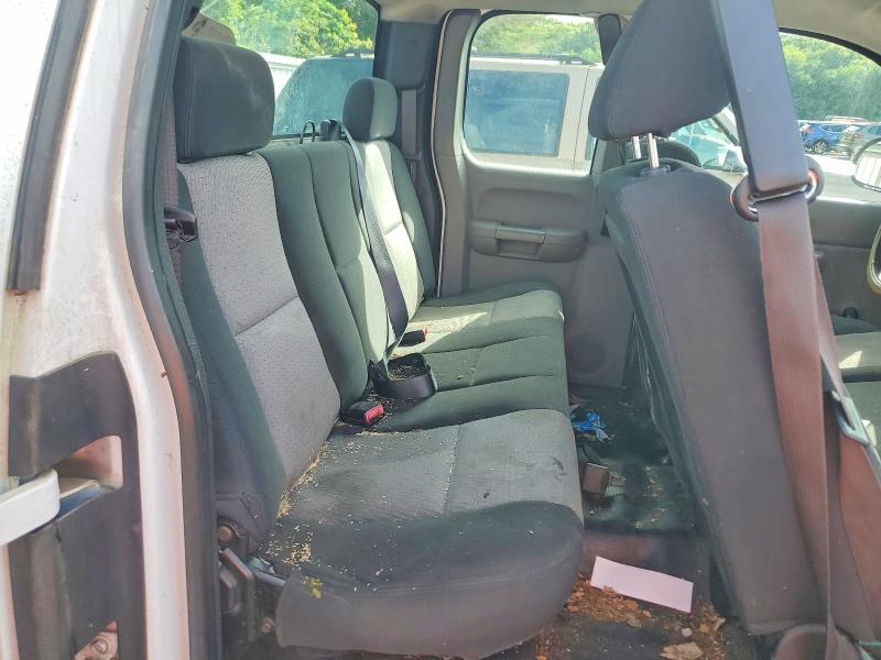 Photo 10 from auction – 2007 CHEVROLET SILVERADO with VIN 1GCEC19XX7Z639284