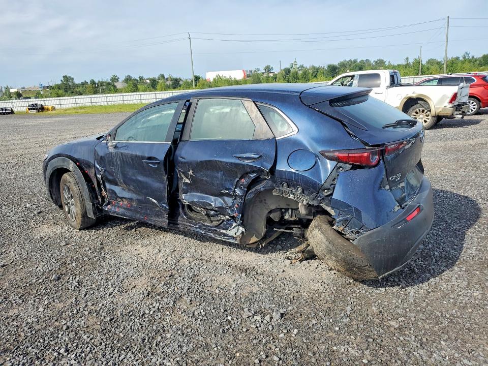 Photo 2 from auction – 2021 MAZDA CX-30 with VIN 3MVDMBB71MM251221