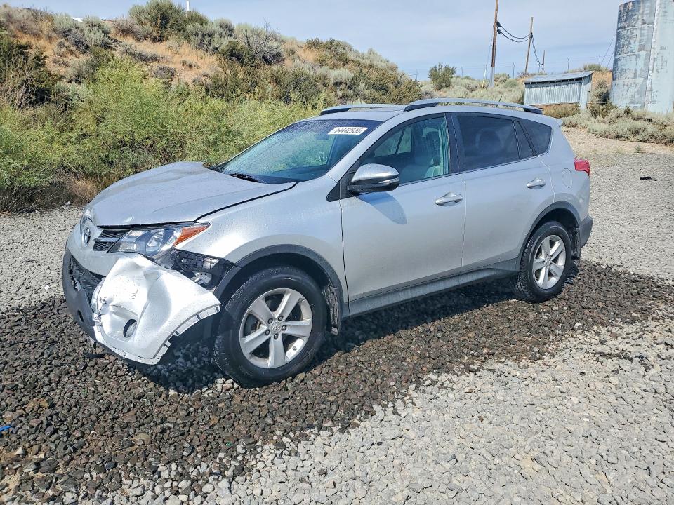 TOYOTA RAV4 2014 with VIN 2T3RFREV2EW169986 - Photo from auction