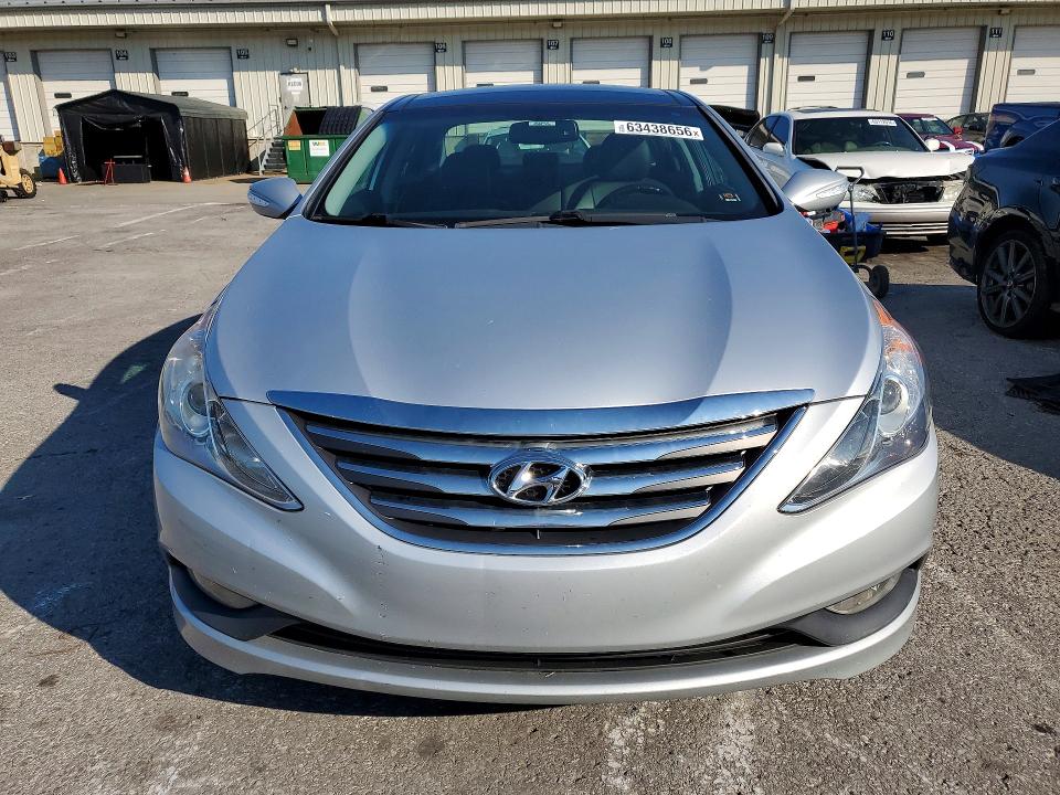 Photo 5 from auction – 2014 HYUNDAI SONATA with VIN 5NPEC4AB0EH858471