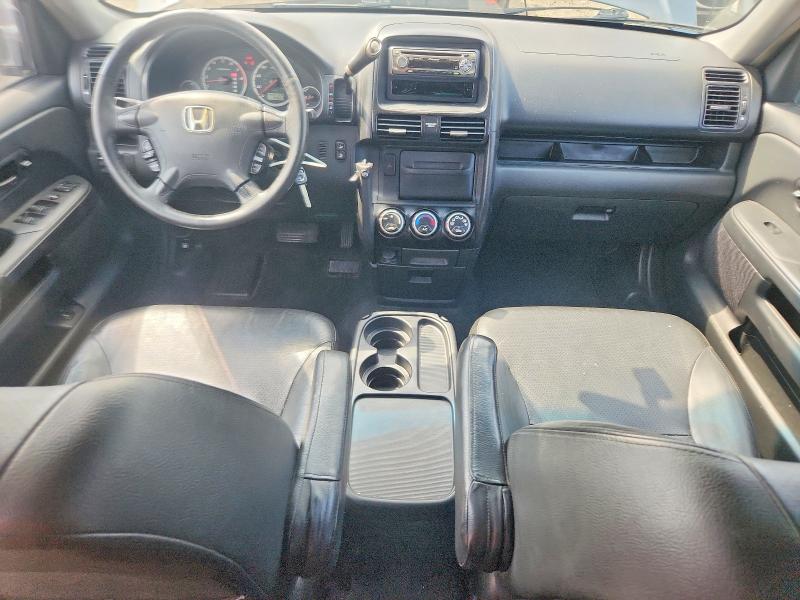 Photo 8 from auction – 2005 HOND CR-V with VIN SHSRD78975U339699