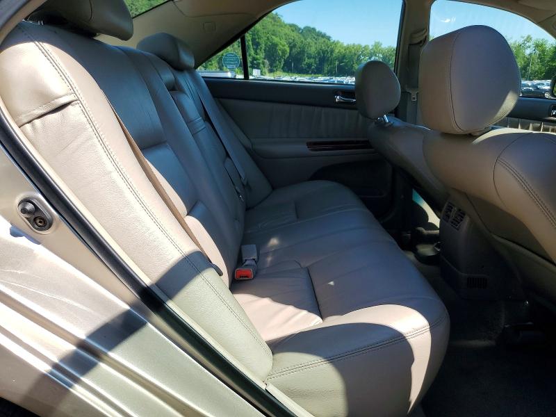 Photo 10 from auction – 2003 TOYOTA CAMRY with VIN 4T1BE30K53U700554