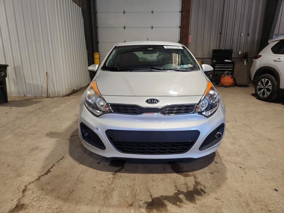 Photo 5 from auction – 2012 KIA RIO 5-DOOR with VIN KNADN5A39C6064786
