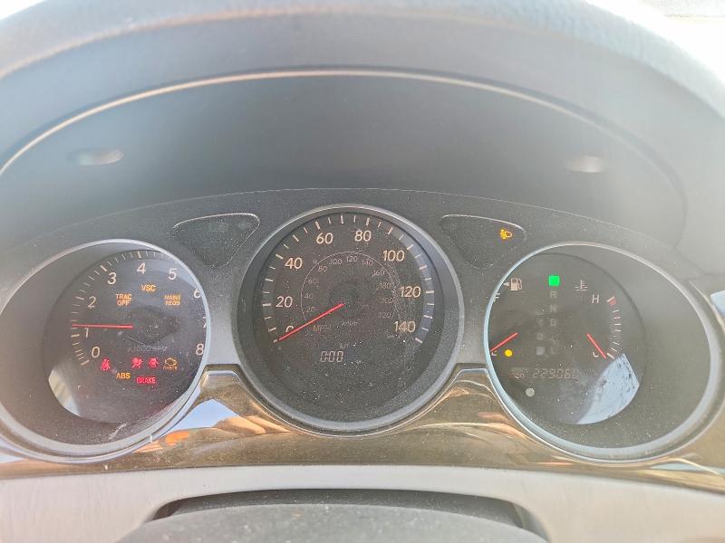 Photo 9 from auction – 2004 LEXUS ES with VIN JTHBA30G145052409