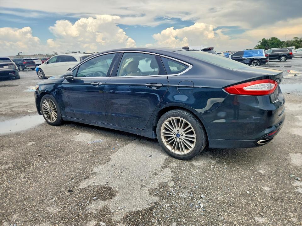 Photo 2 from auction – 2014 FORD FUSION with VIN 3FA6P0H90ER170798