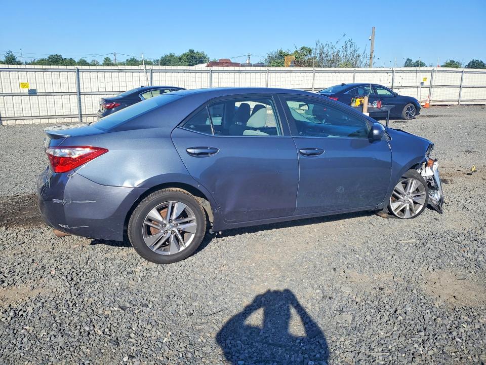 Photo 3 from auction – 2014 TOYOTA COROLLA with VIN 2T1BPRHE1EC146252