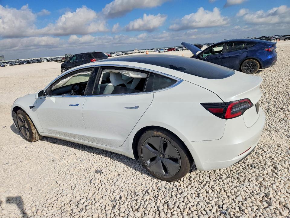 Photo 2 from auction – 2020 TESLA MODEL 3 with VIN 5YJ3E1EB1LF606976