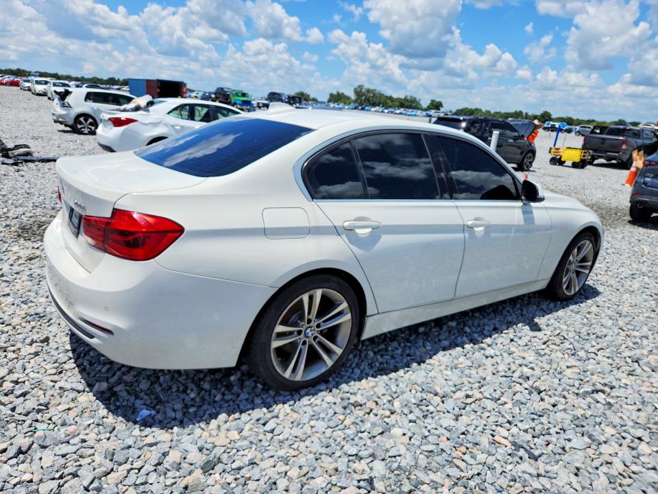 Photo 3 from auction – 2017 BMW 330 with VIN WBA8B9C53HK675718