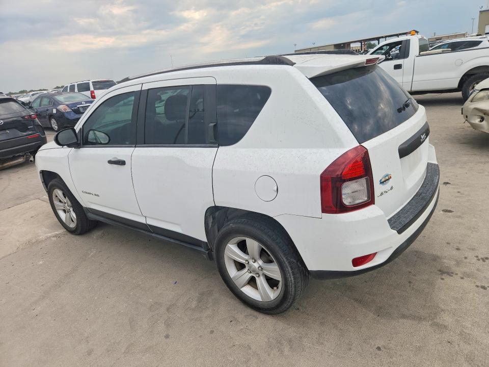 Photo 2 from auction – 2014 JEEP COMPASS with VIN 1C4NJDBB0ED623031