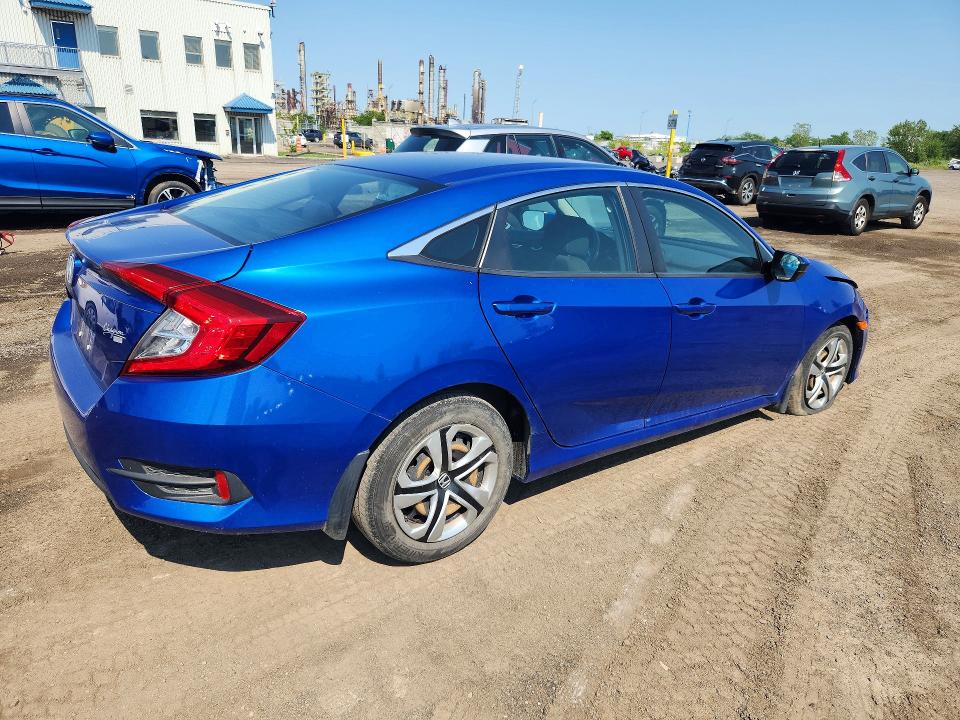 Photo 3 from auction – 2017 HONDA CIVIC with VIN 2HGFC2F53HH016718